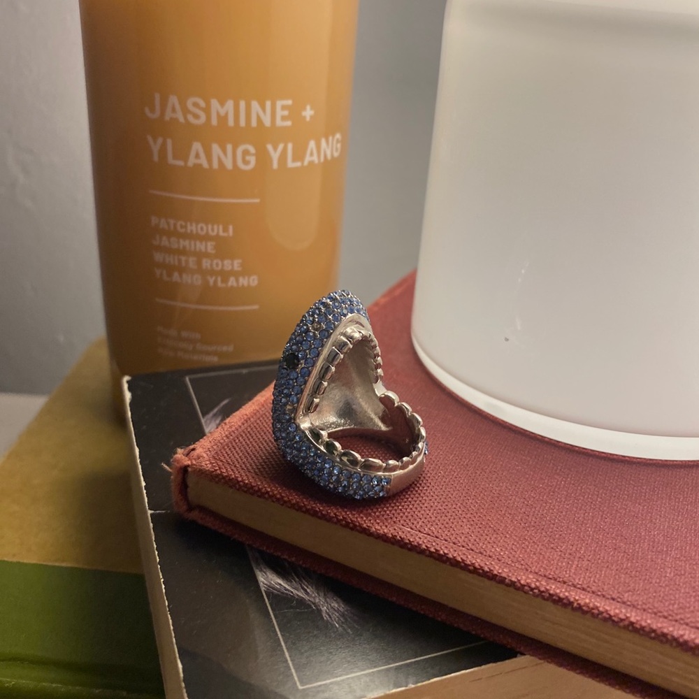 Kate Spade Novelty Shark Ring!